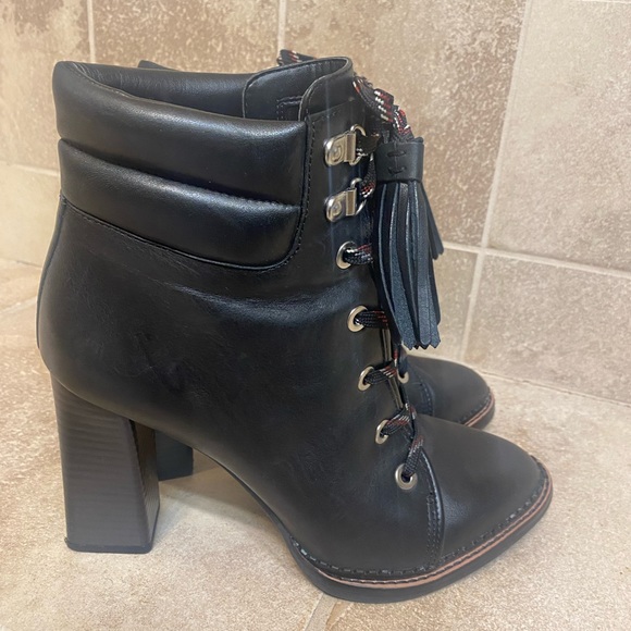 Sam Eldeman lace up booties, women’s 7.5. - Picture 3 of 3
